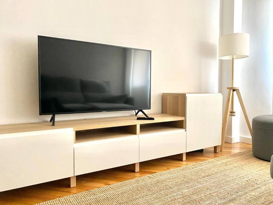 Centro Gijon Cabrales 31アパートメント エクステリア 写真