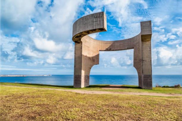 Centro Gijon Cabrales 31アパートメント エクステリア 写真